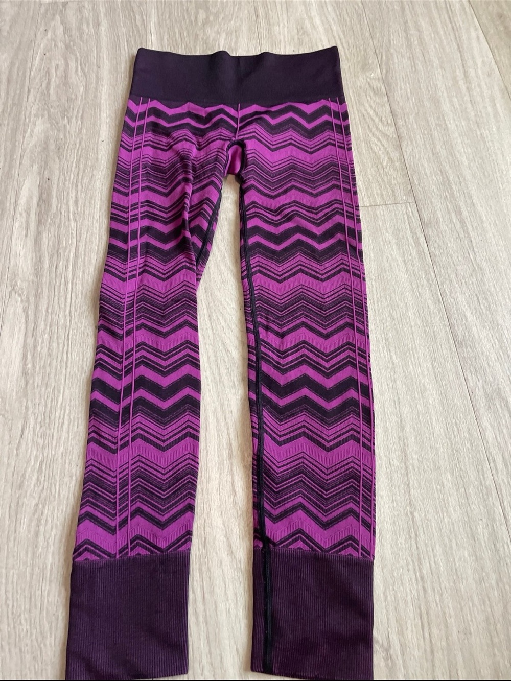 lululemon athletica Purple & Black Chevron Leggings